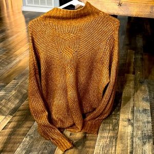 Maurice’s Sweater size small